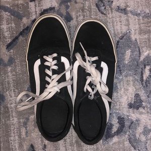 black old school vans!